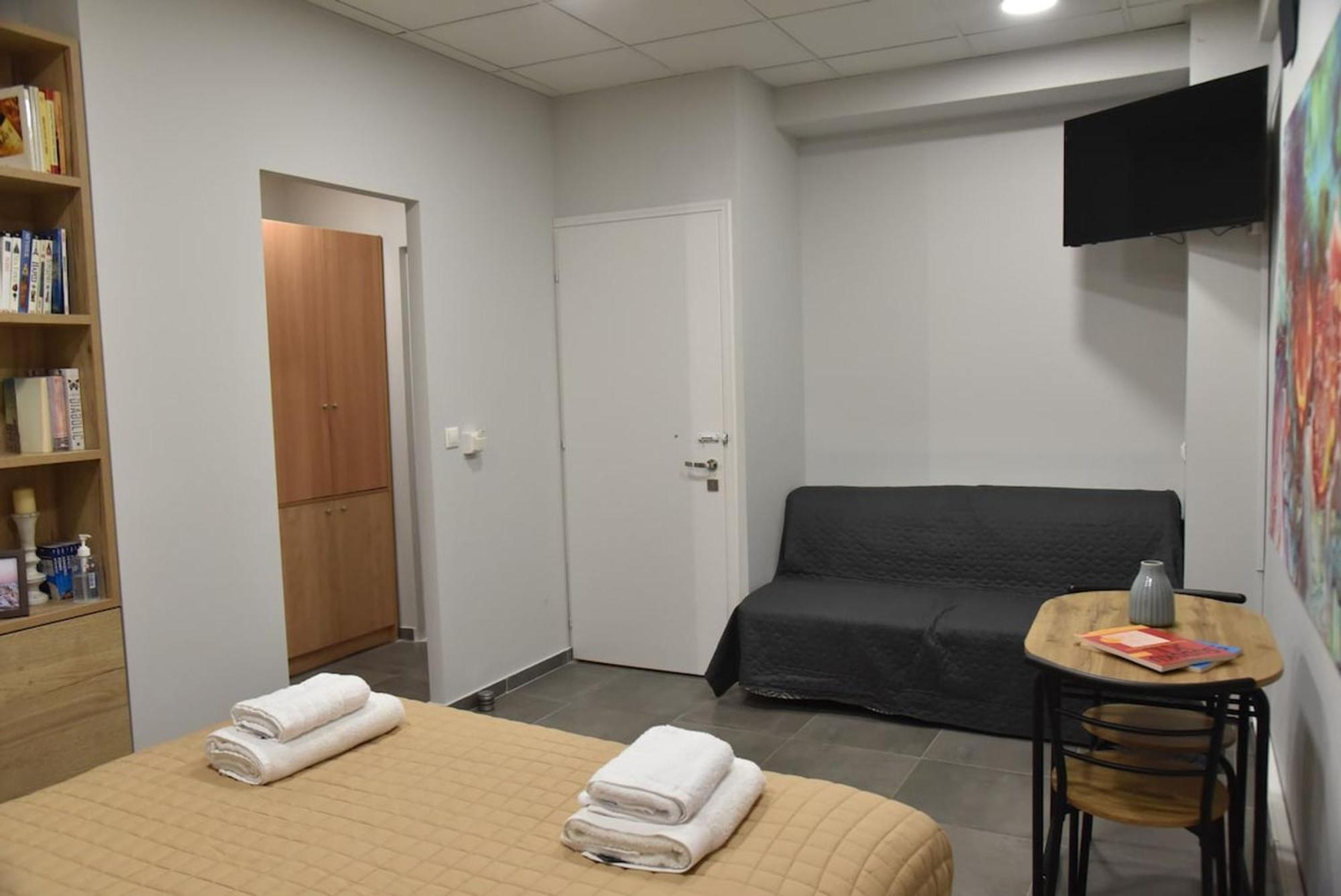 Ianos Β Panormou By Superhost Hub Apartment Атина Екстериор снимка
